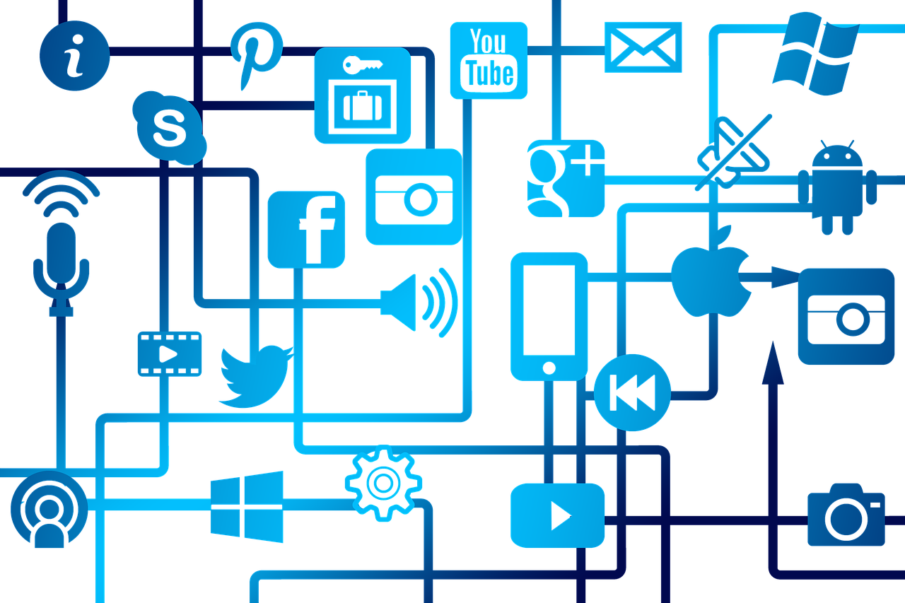 008.01 SSCE153PO Las redes sociales como herramienta dinamizadora